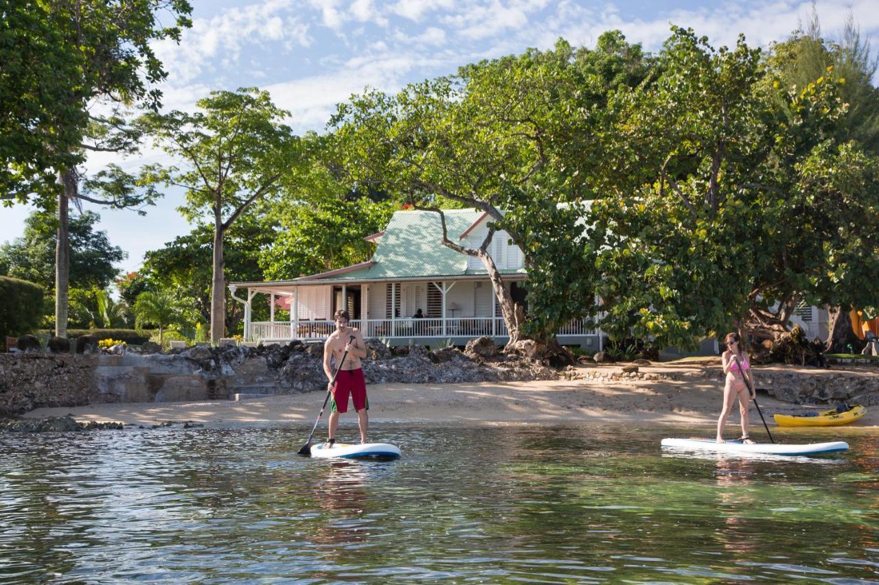 Llantrissant Beachcliff Villa Negril Exterior photo