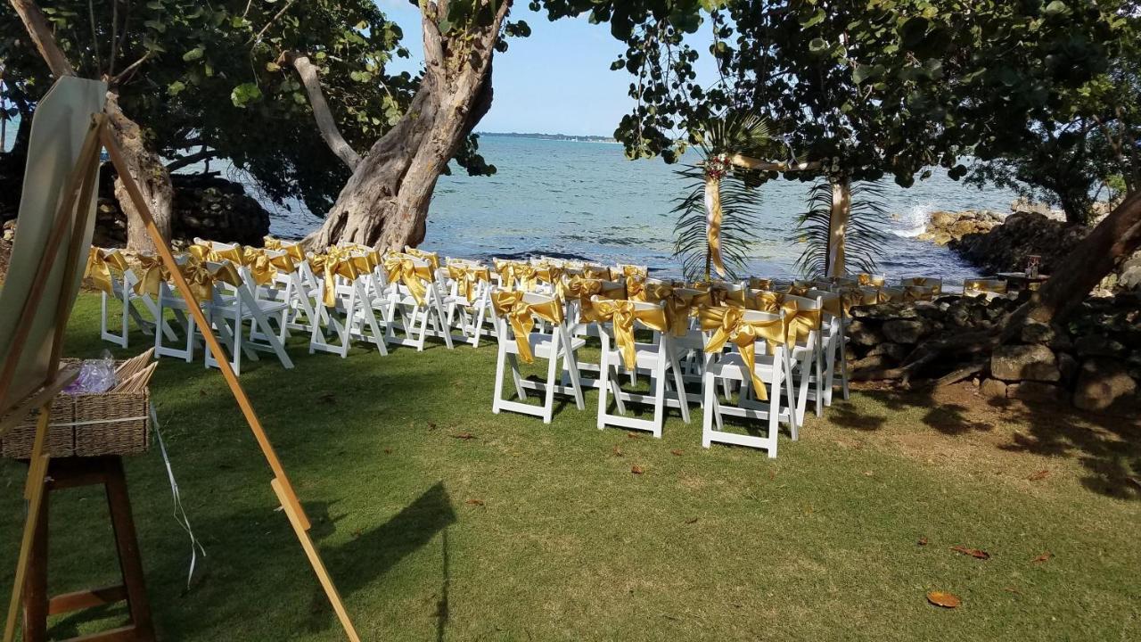 Llantrissant Beachcliff Villa Negril Exterior photo